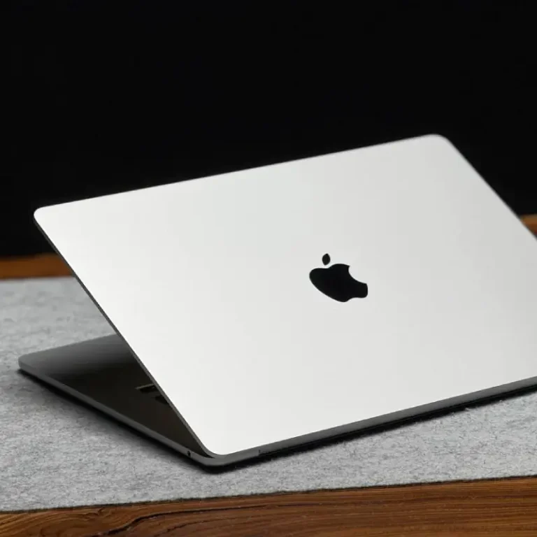 APPLE MACBOOK AIR