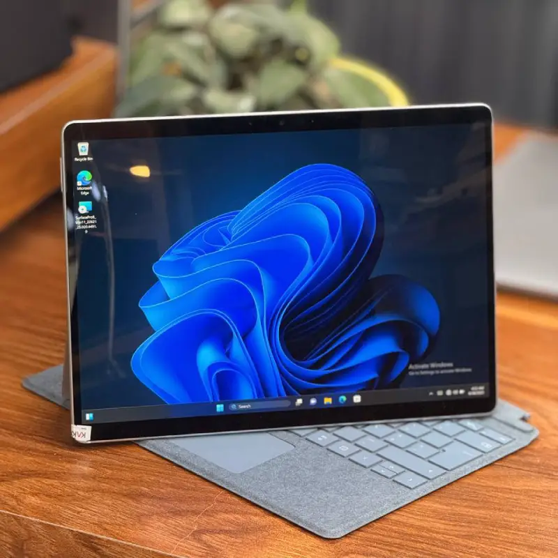 MICROSOFT SURFACE PRO 8 MICROSOFT SURFACE PRO 8